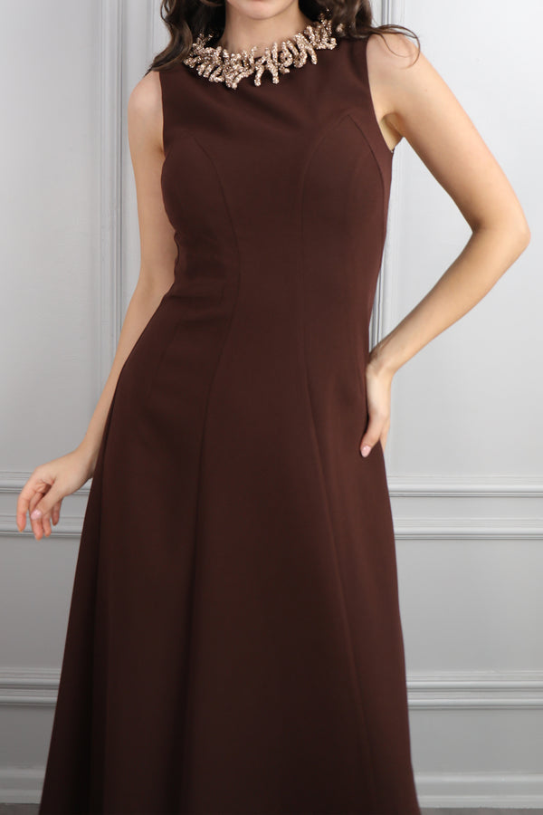 Yakası Taş Detaylı Büyük Beden Abiye Kahve