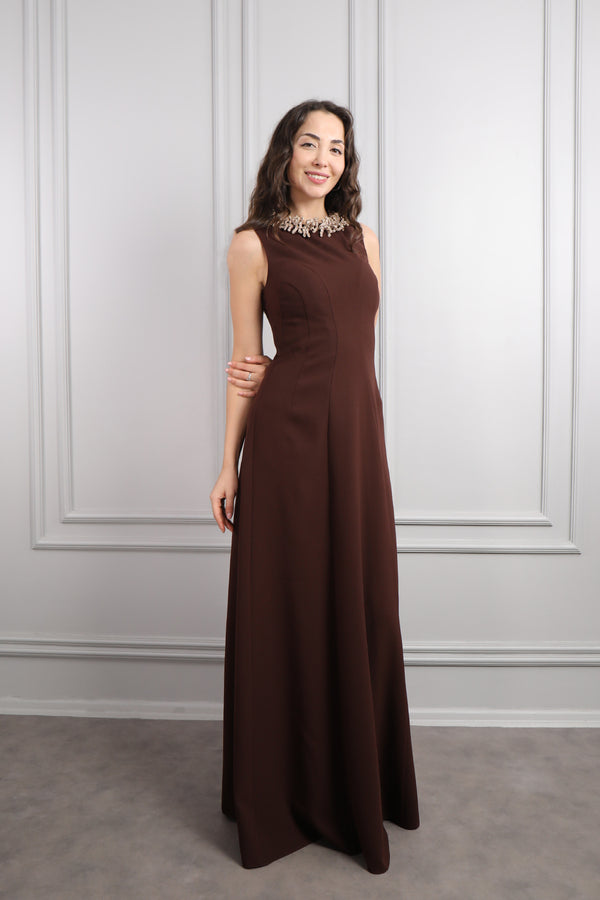 Yakası Taş Detaylı Büyük Beden Abiye Kahve