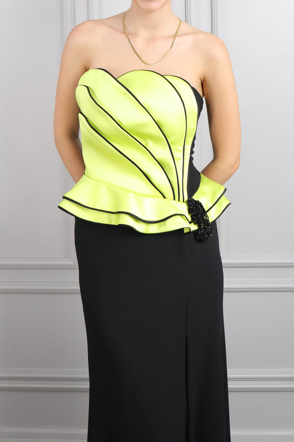 Straplez Drape Detaylı Yırtmaçlı Büyük Beden Abiye Siyah-F.Yeşil