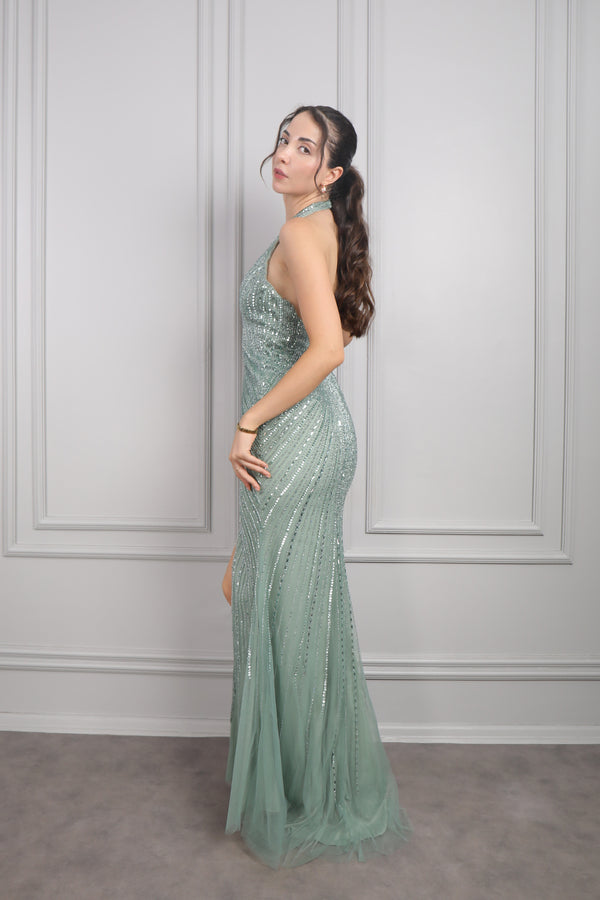 Halter Yaka Boncuk İşlemeli Yırtmaçlı Tasarım Abiye Yeşil