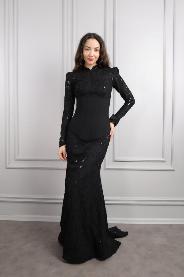 Hakim Yaka Önü Düğmeli Korse Detaylı Dantelli Abiye Siyah