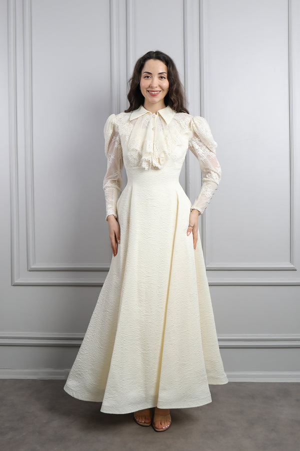 Gömlek Yaka Fırfır Detaylı Dantelli Elbise Ekru