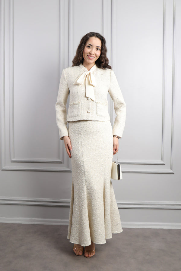 Yakası Bağlamalı Cepleri İnci İşlemeli Çanta Aksesuar Detaylı Tüvit Etek Takım Ekru