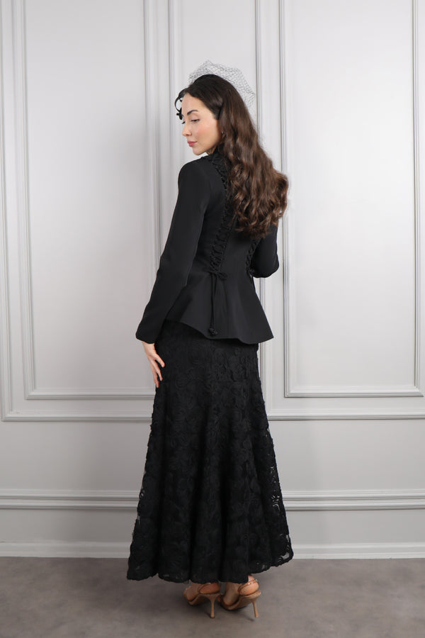 Ceketi Bağlamalı Çanta Ve Saç Aksesuar Detaylı Çiçekli Etek Takım Siyah