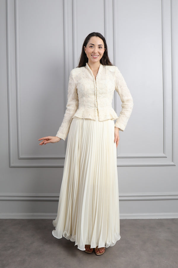 Ceketi Boncuk İşlemeli Çiçek Desenli Pileli Etek Takım Ekru