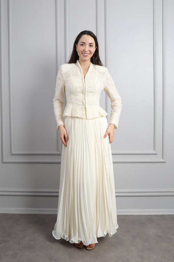 Ceketi Boncuk İşlemeli Çiçek Desenli Pileli Etek Takım Ekru