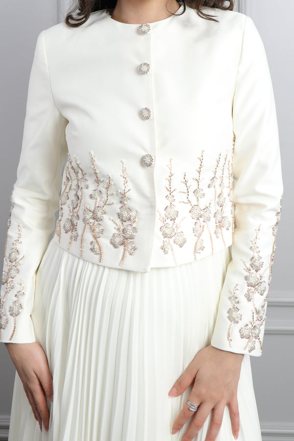 Ceketi Düğmeli Boncuk İşlemeli Pileli Elbise Takım Ekru