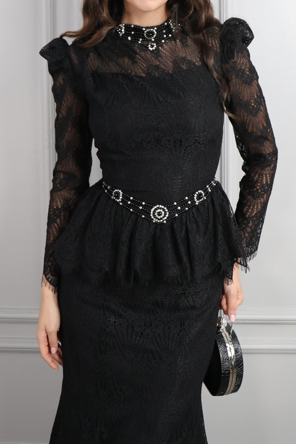 Hakim Yaka Boncuk İşlemeli Çanta Aksesuar Detaylı Dantelli Etek Takım Siyah