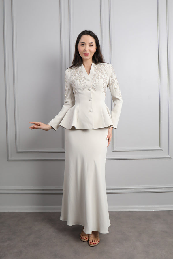 Ceketi Boncuk İşlemeli Saten Etek Takım Bej