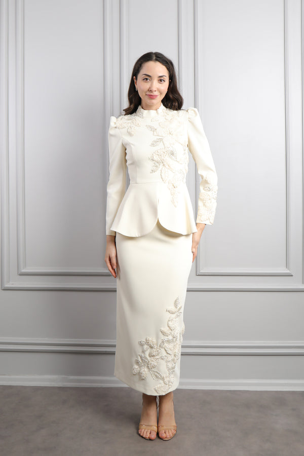 Hakim Yaka Çiçek Desenli Etek Takım Ekru