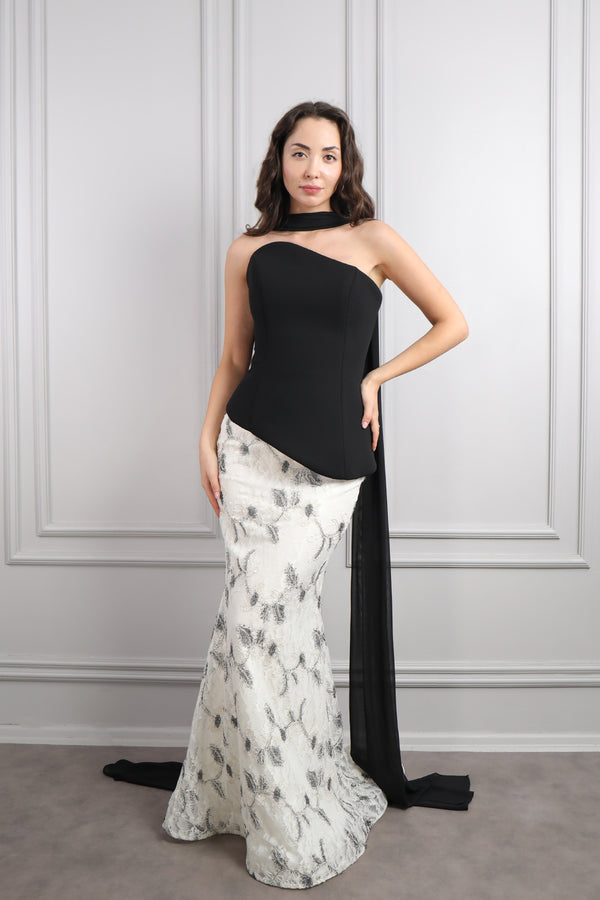 Straplez Fular Detaylı Dantelli Etek Takım Siyah-Kemik