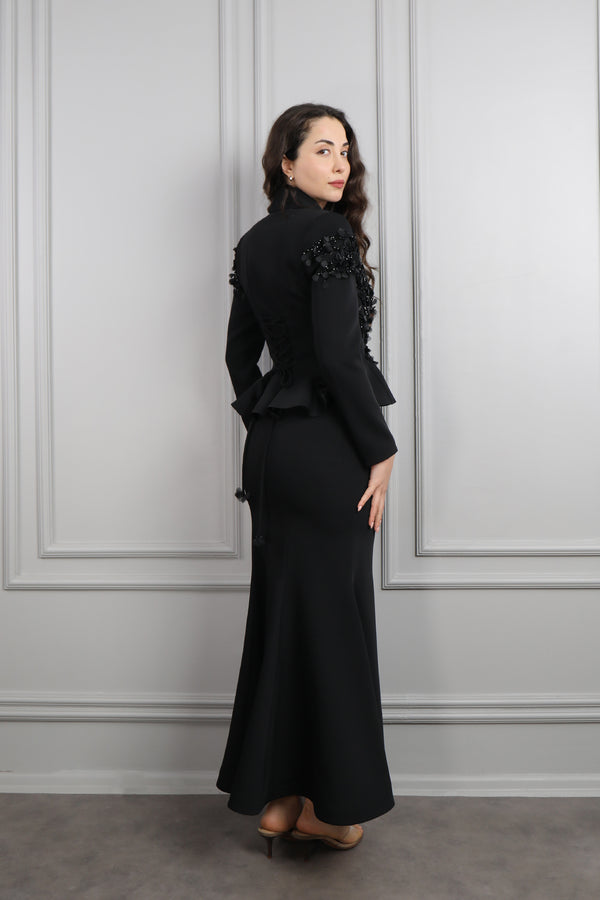 Ceketi İşlemeli Sırtı Bağlamalı Etek Takım Siyah