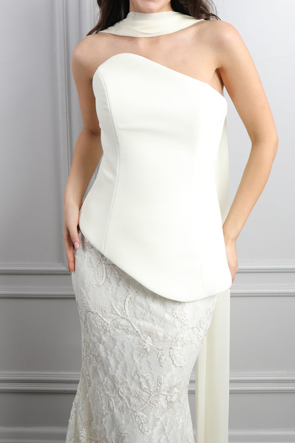 Straplez Fular Detaylı Dantelli Etek Takım Kemik