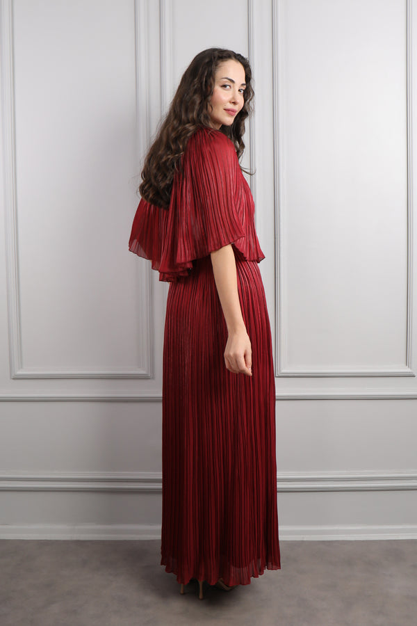 Straplez Pelerin Detaylı Kemeri Taş İşlemeli Pileli Şifon Elbise Bordo