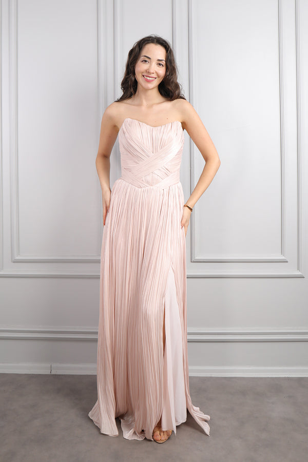 Straplez Drape Detaylı Yırtmaçlı Şifon Abiye