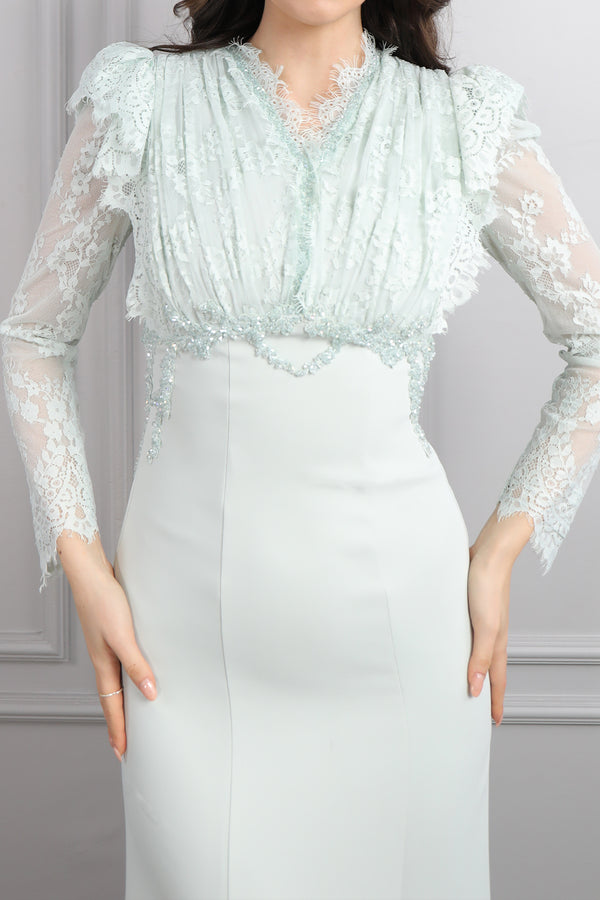 Üstü Dantelli Boncuk İşlemeli Elbise Mint