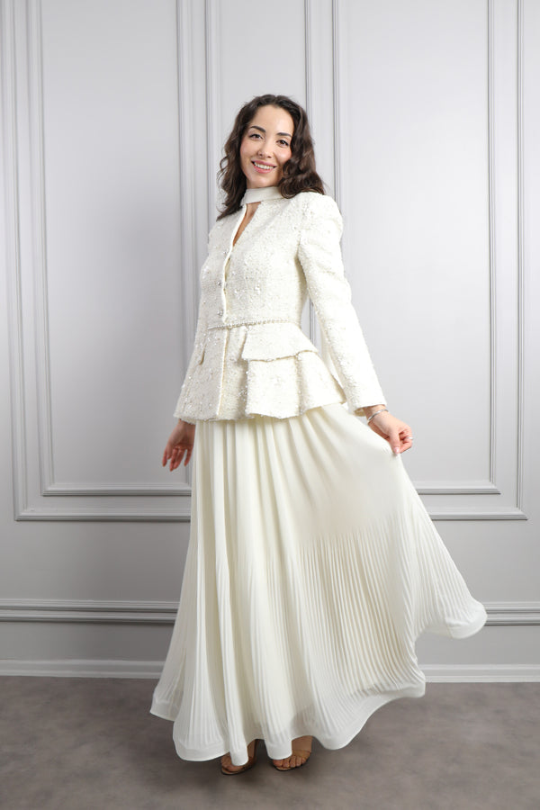 Önü Düğme Detaylı İnci Kemerli Tüvit Etek Takım Ekru