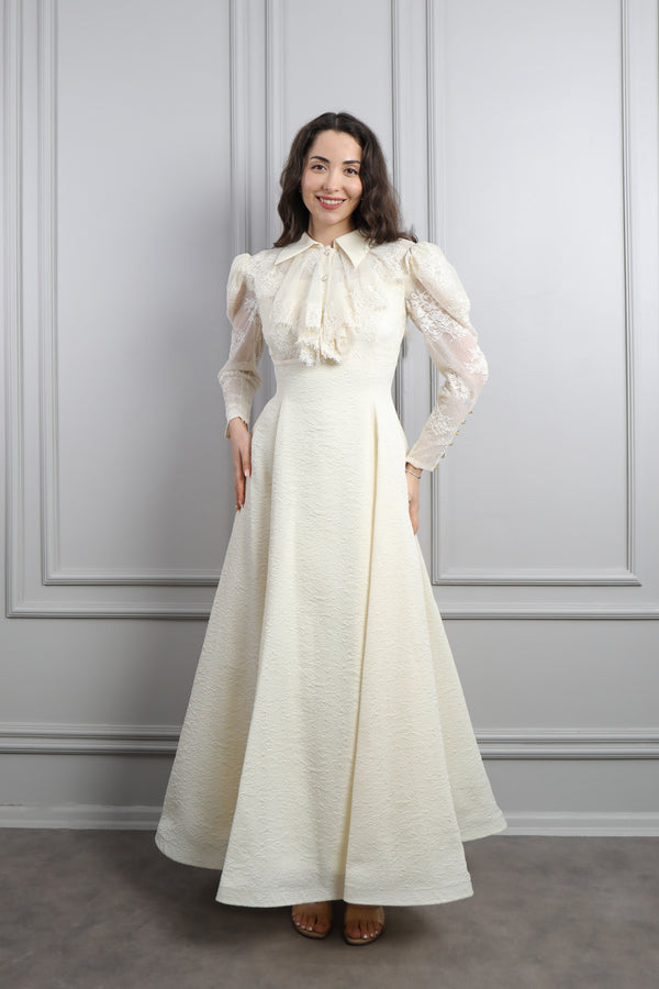 Gömlek Yaka Fırfır Detaylı Dantelli Elbise Ekru