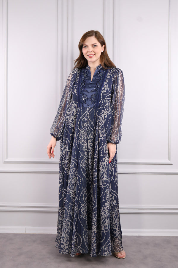 Yakası Saten Boncuk Ve Payet İşlemeli Desenli Şifon Büyük Beden Elbise Lacivert