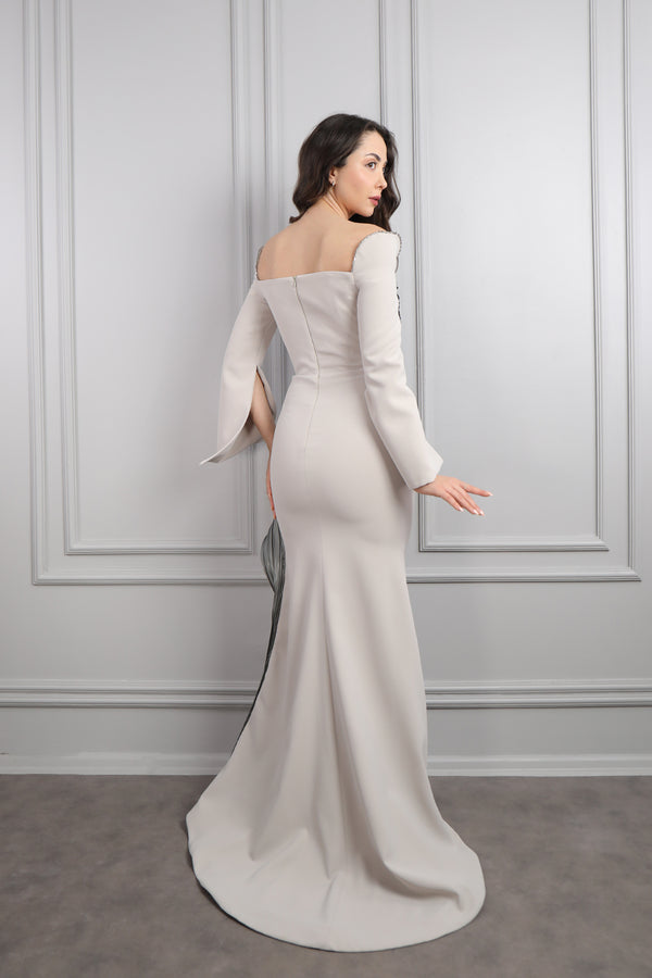 Asimetrik Yaka Boncuk İşlemeli Drapeli Büyük Beden Abiye Taş