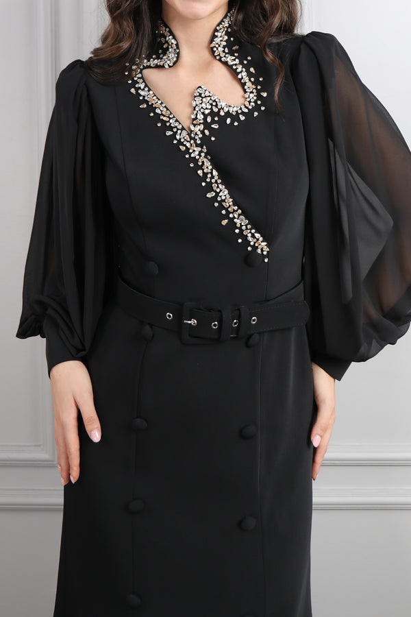 Asimetrik Yaka Beli Kemerli Taş Detaylı Elbise Siyah