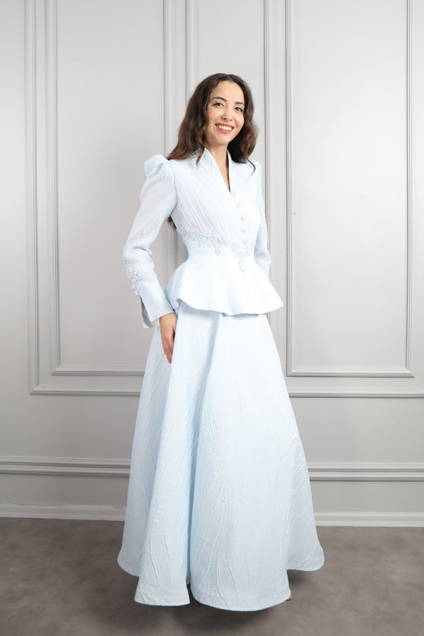 Önü Düğme Detaylı Boncuk İşlemeli Etek Takım Mavi