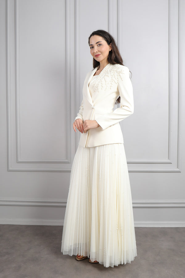 Kalın Askılı Eteği Dantelli Ceketi Boncuk İşlemeli Düğmeli Elbise Takım Ekru