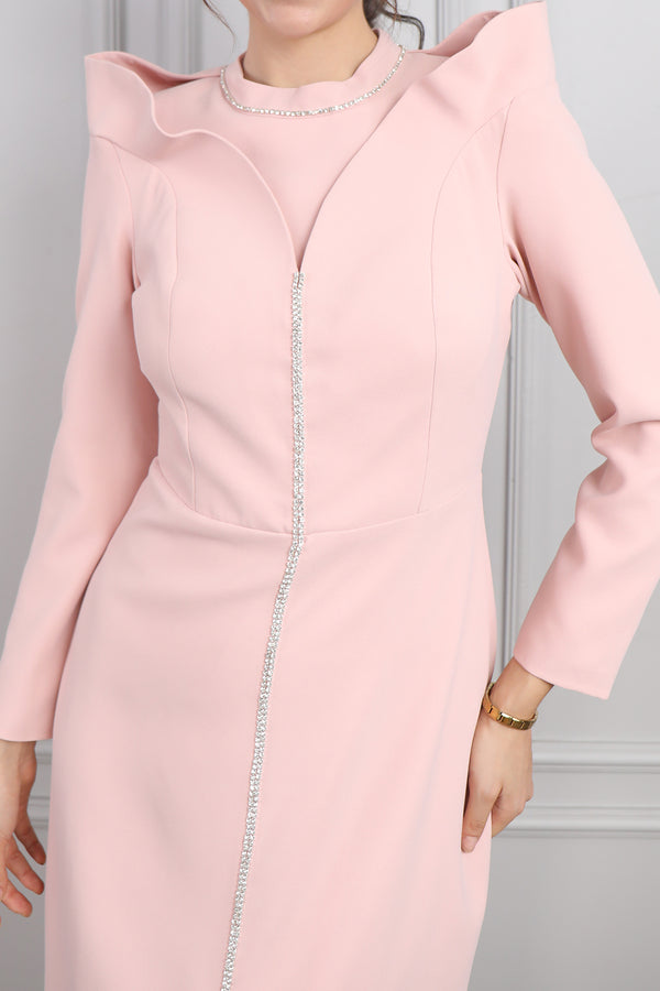 Hakim Yaka Modern Kesim Detaylı Taş İşlemeli Tesettür Abiye Pembe