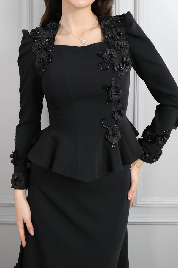 Kare Yaka Çiçek Detaylı Etek Takım Siyah