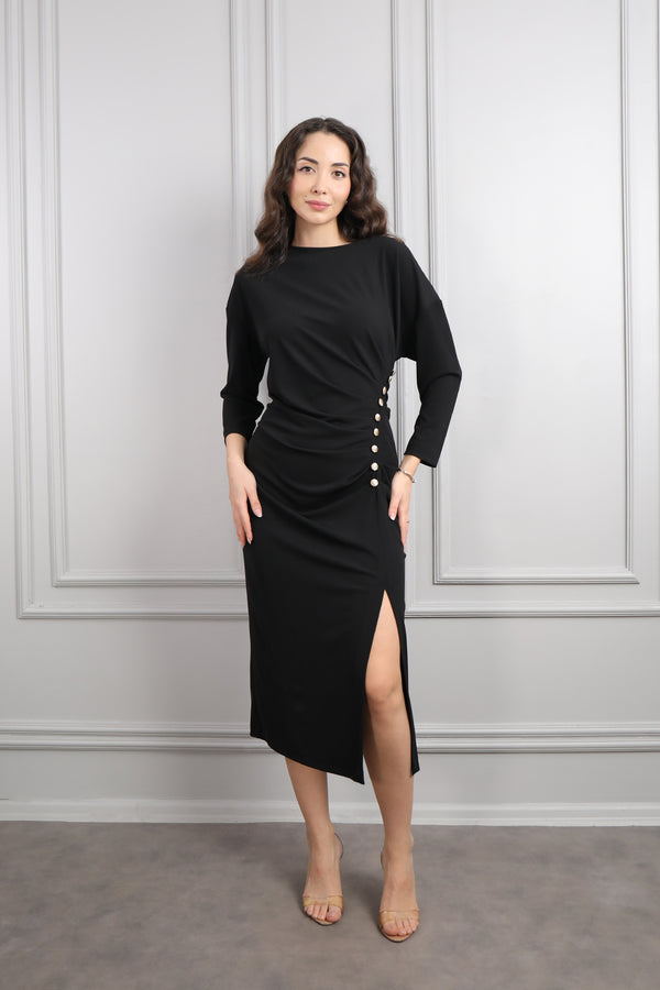 Beli Düğme Detaylı Drapeli Büyük Beden Midi Boy Elbise Siyah