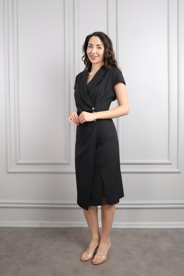 V Yaka Beli Drapeli Düğme Detaylı Büyük Beden Midi Boy Elbise Siyah