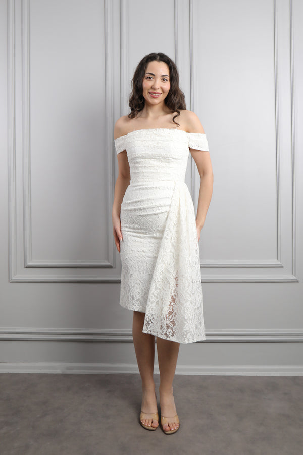 Kayık Yaka Drapeli Dantelli Kısa Boy Abiye Ekru