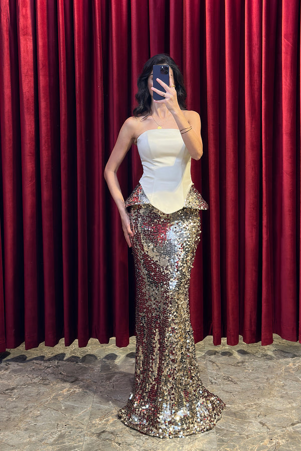 Straplez Beli Ve Eteği Pul İşlemeli Korsaj Detaylı Abiye Gold