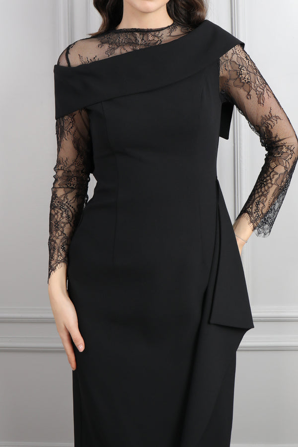 Kayık Yaka Transparan Detaylı Drapeli Midi Boy Elbise Siyah