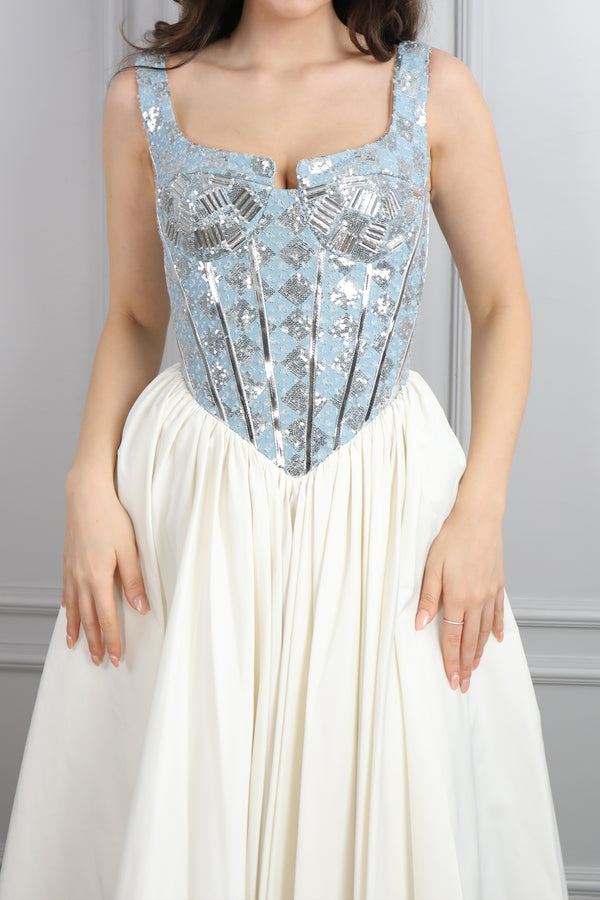 Kare Yaka Payet İşlemeli Abiye Ekru