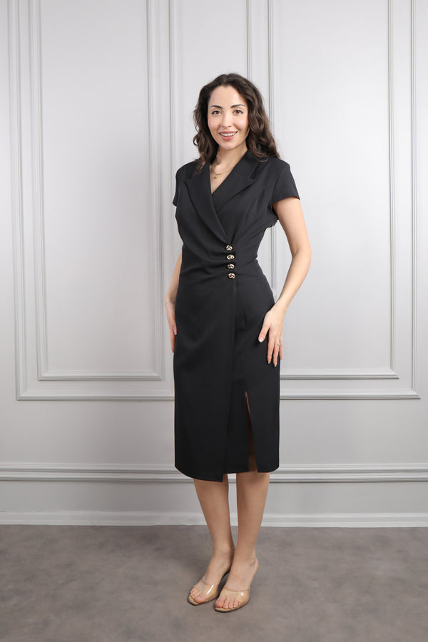 V Yaka Beli Drapeli Düğme Detaylı Büyük Beden Midi Boy Elbise Siyah