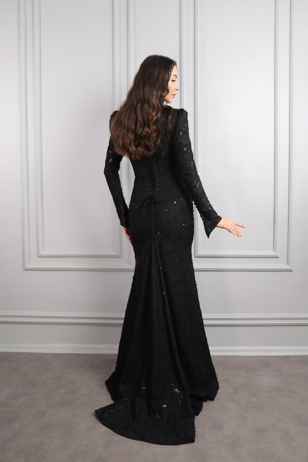 Hakim Yaka Önü Düğmeli Korse Detaylı Dantelli Abiye Siyah