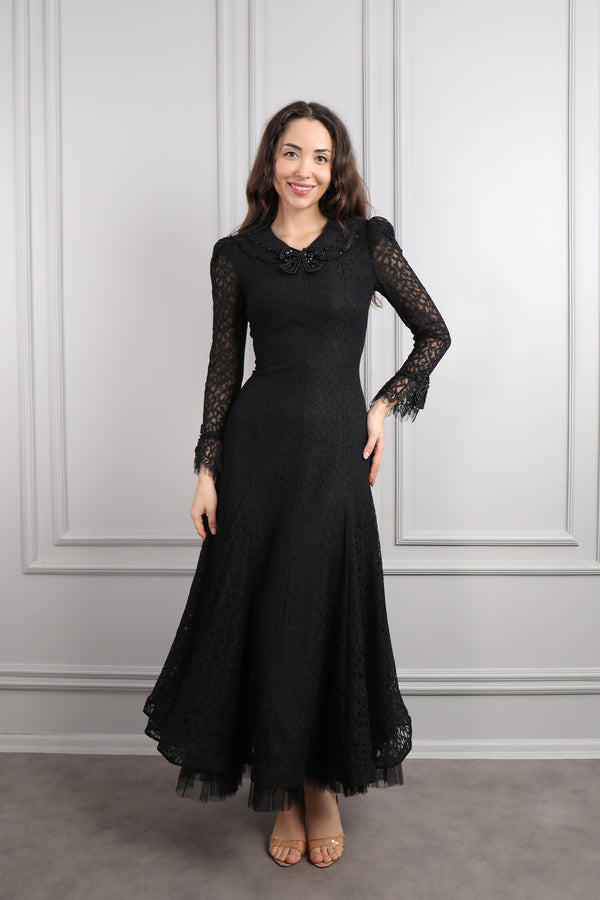 Bebe Yaka Boncuk İşlemeli Çanta Aksesuar Detaylı Dantel Elbise Siyah