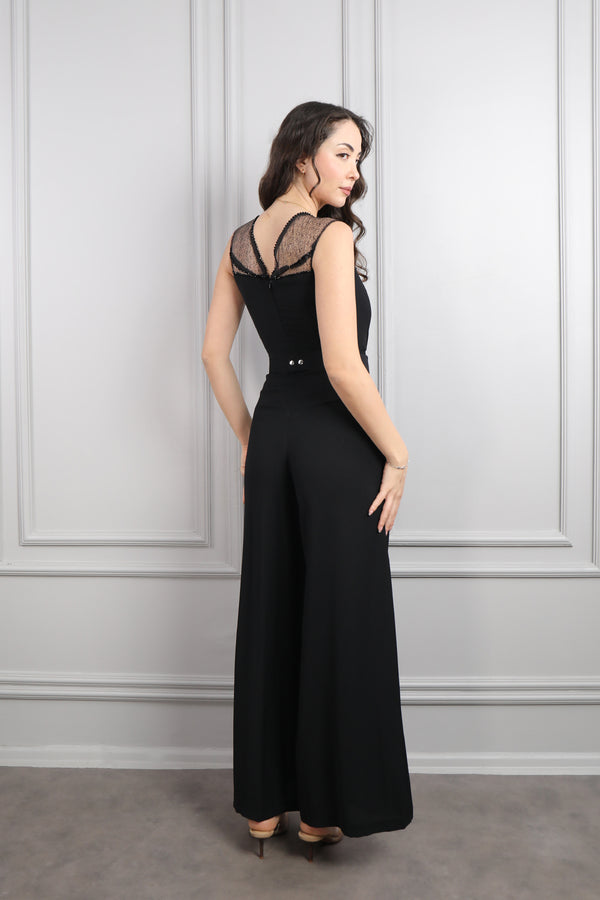 Beli Kemerli Omuuz Transparan Detaylı Boncuk İşlemeli Tulum Siyah