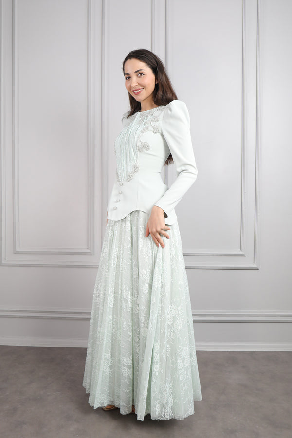 Oval Yaka Asimetrik Kesim Boncuk İşlemeli Dantelli Etek Takım Mint