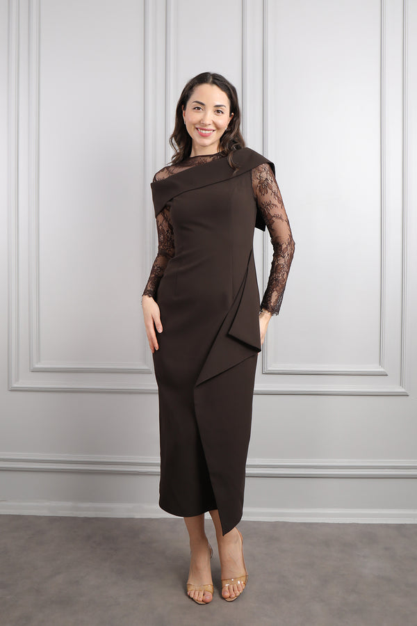 Kayık Yaka Transparan Detaylı Drapeli Midi Boy Elbise Kahve