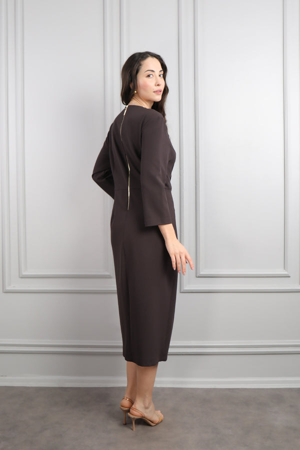 Önü Fermauralı Beli Kemerli Dantel Detaylı Büyük Beden Midi Boy Elbise Kahve