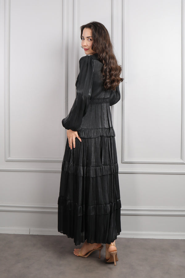 V Yaka Göpür Detaylı Şifon Elbise