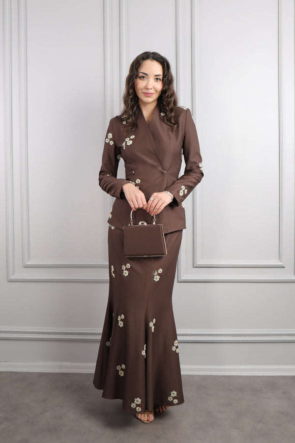 Boncuk İşlemeli Çanta Aksesuar Detaylı Etek Takım Kahve
