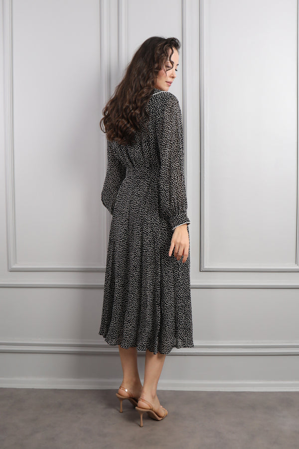 Bebe Yaka Beli Kemerli Desenli Büyük Beden Midi Boy Elbise Siyah