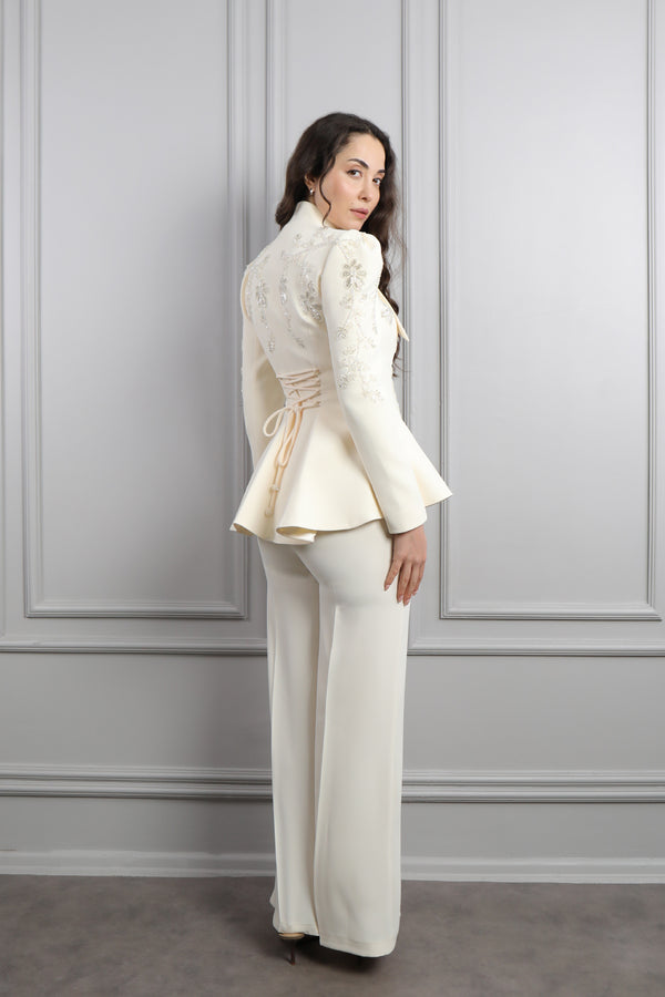 Yakası Bağlamalı Boncuk İşlemeli Pantolon Takım Ekru