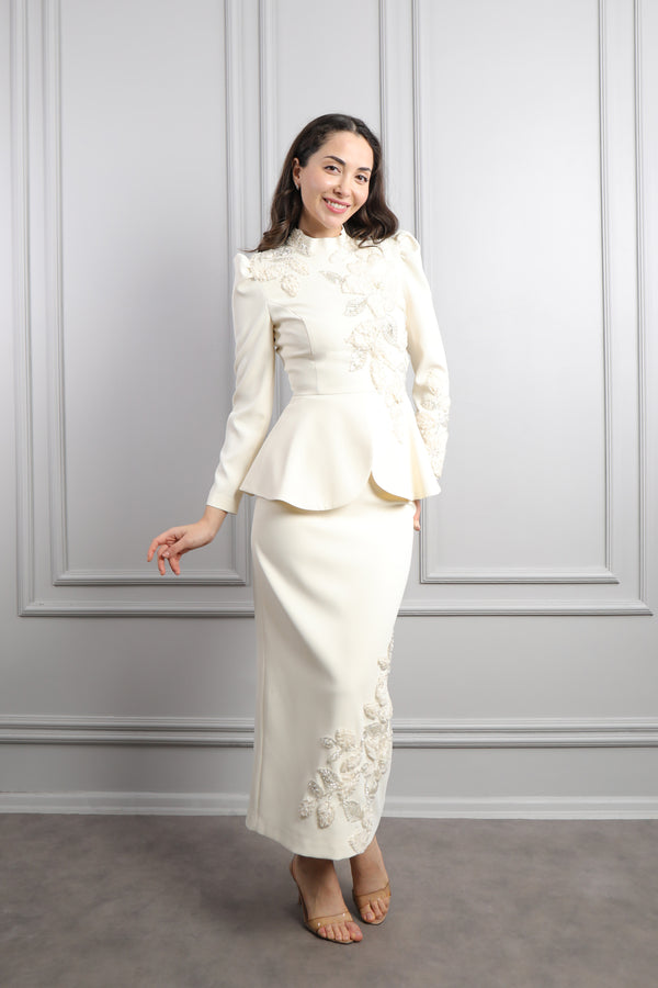 Hakim Yaka Çiçek Desenli Etek Takım Ekru