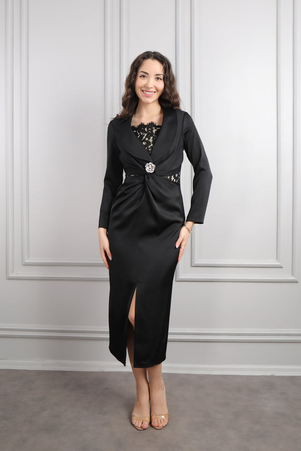 Beli Düğüm Detaylı Dantelli Midi Boy Saten Elbise Siyah