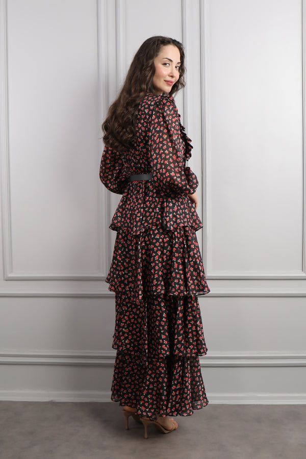 Önü Düğmeli Beli Kemerli Eteği Katlı Desenli Elbise