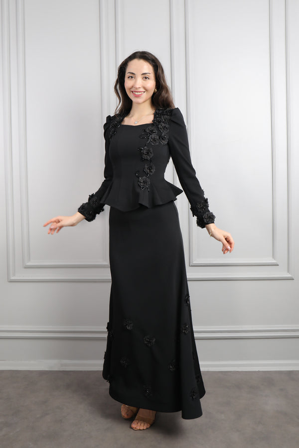 Kare Yaka Çiçek Detaylı Etek Takım Siyah